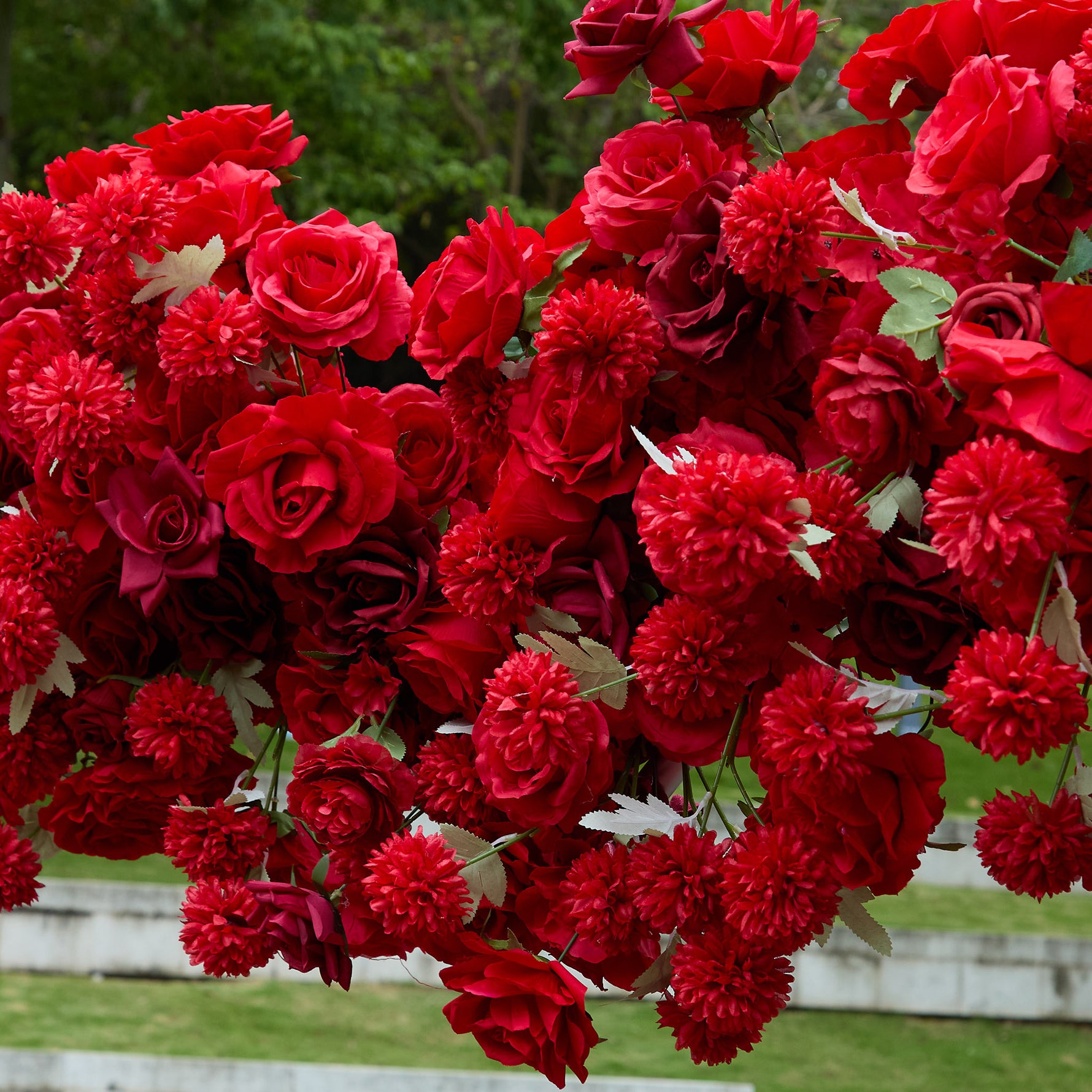 Aliflowers Artificial flower 5D Red Rose Valentine's Day Heart Arch ALFAH004