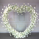 heart-shaped-flower-arch_1